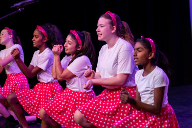 Photo of Performers – Reading (Ages 8-16) 