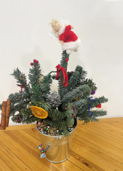 Photo of Christmas wreath and mini tree workshop