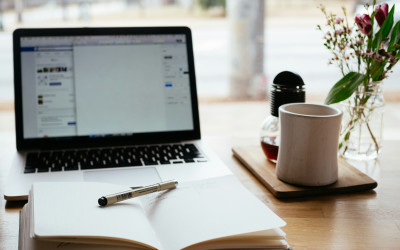 Helping Youth Learn: How Tutors Use Smart Tools from Job Hunt to Lesson Time