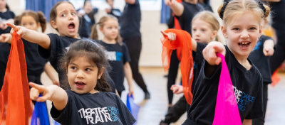 Photo of Performing Arts classes for children between ages 4 & 5– Theatretrain Southampton (Groove Gang)