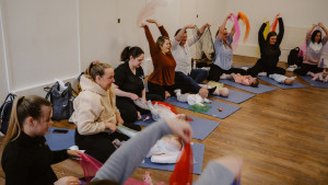 Build a Business That Fits Around Your Family with Little Legs 