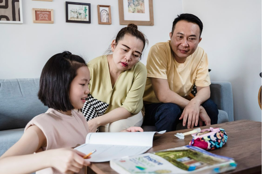 How Parents Can Support Language Learning at Home Without Speaking the Language Themselves