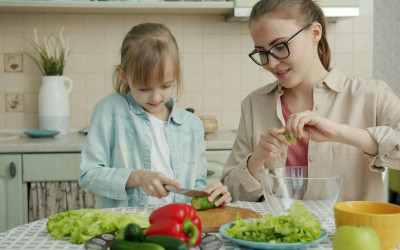 Healthy Summer Snacks to Make with Kids