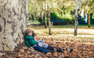 16 Easy Autumn Activities and Crafts for Kids