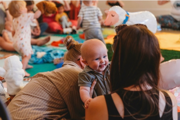 Happy Little Signers – Sandbach (Elworth) baby signing class  (up to 14 months)