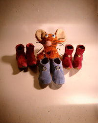 Photo of The Elves and The Shoemaker